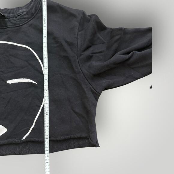 Upsoar Family Graphic Crop Sweatshirt Dracula Print Long Sleeve Top Size M - Picture 6 of 7